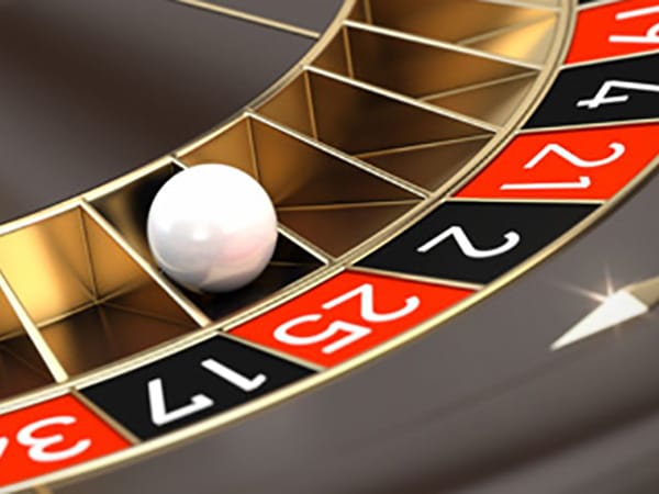 Detailaufnahme eines Roulette Tisches im Casino