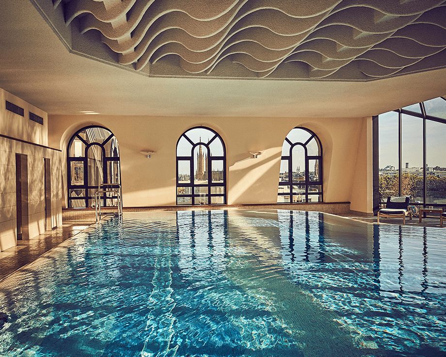 High arched windows in the indoor pool area of the Nassauer Hof