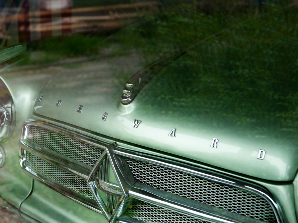 Close-up of the radiator grille of a classic car 