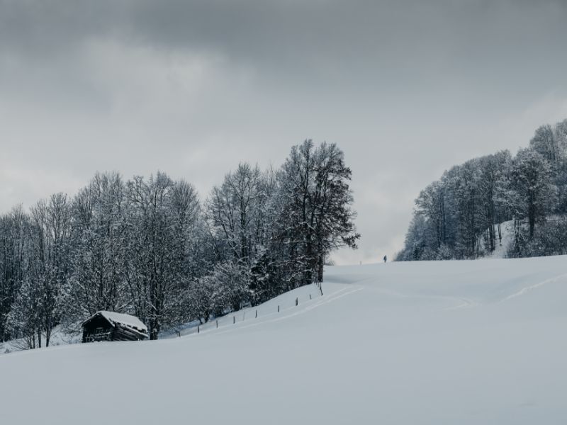 A snow-covered landscape perfect for wintersports in Austria